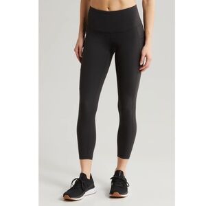 Z BY ZELLA Perform High Waist Pocket 7/8 Leggings in Black Size L